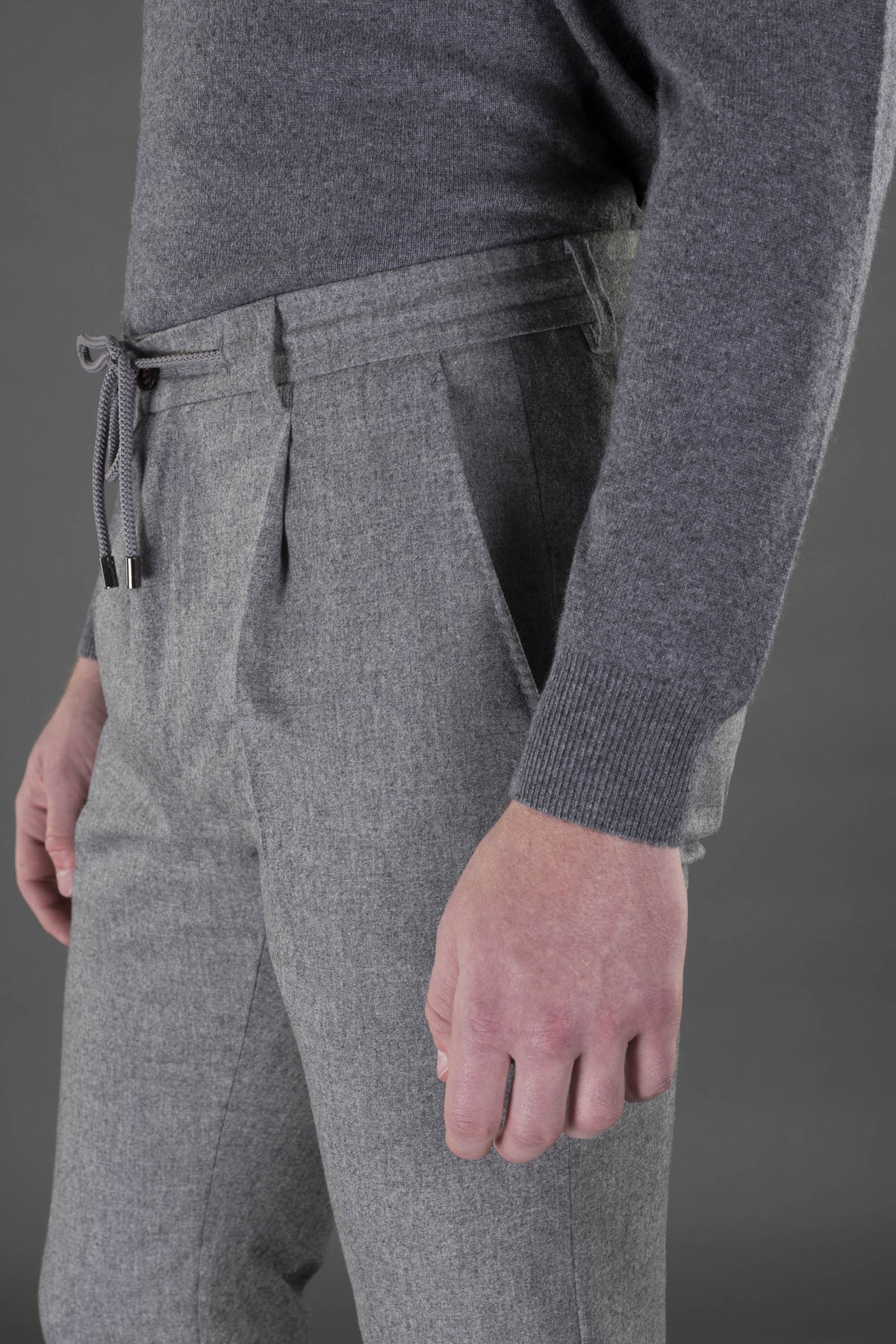 ANTON-FSR - GRIGIO - 4