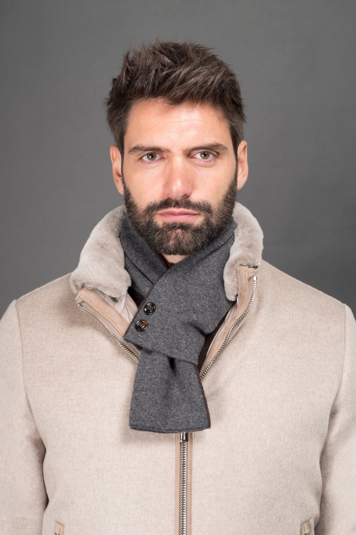 SCIARPETTA-CWS - MIKA/BLACKWOOD - 1